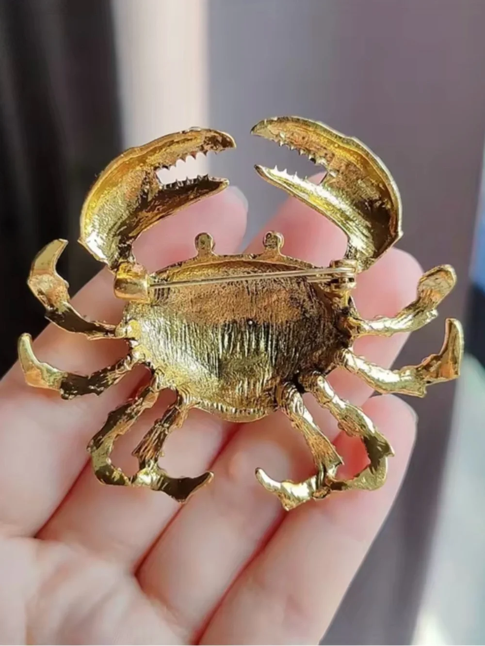 Rhinestone Crab Brooch. Sea Animal Banquet.